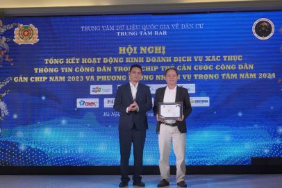 FPT IS honored by Vietnam Ministry of Public Security for outstanding achievements in Project 06 implementation