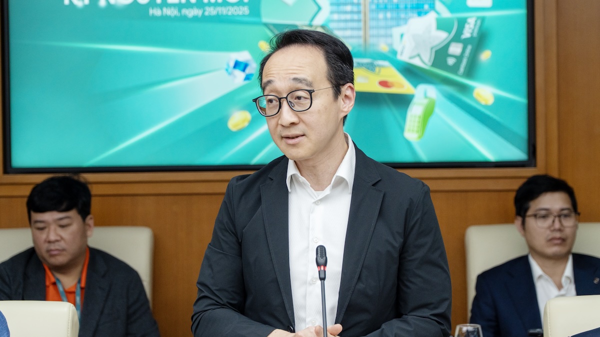 Ảnh 5 Ông Mr Rudy Gunawan – Thành Viên Hội Đồng Quản Trị Openway Group, Tổng Giám Đốc Openway Chia Sẻ Tại Sự Kiện 1765357194