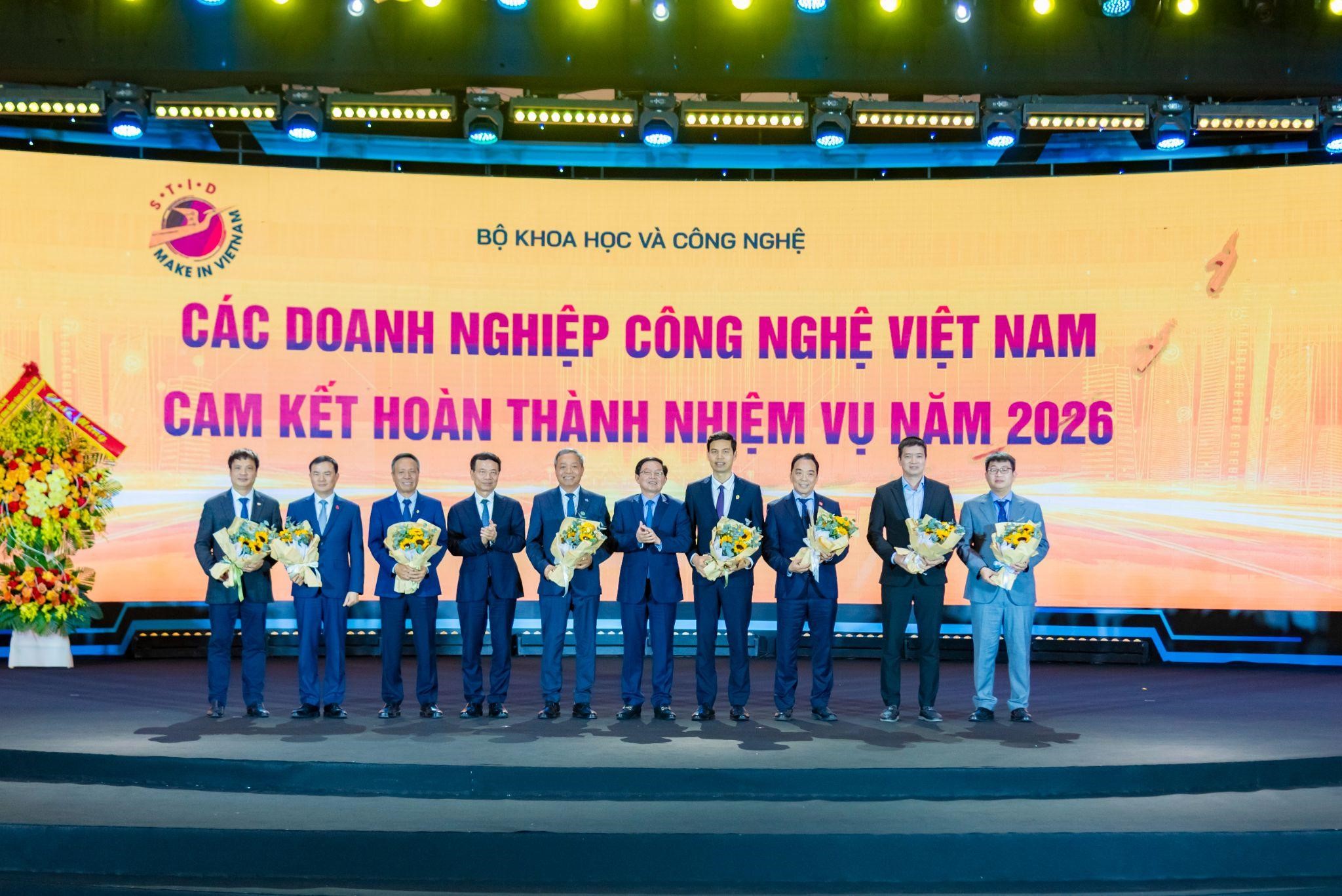Fpt Product And Service Ecosystem Ranks Among Top 10 At Make In Viet Nam Awards 2025 1768983136