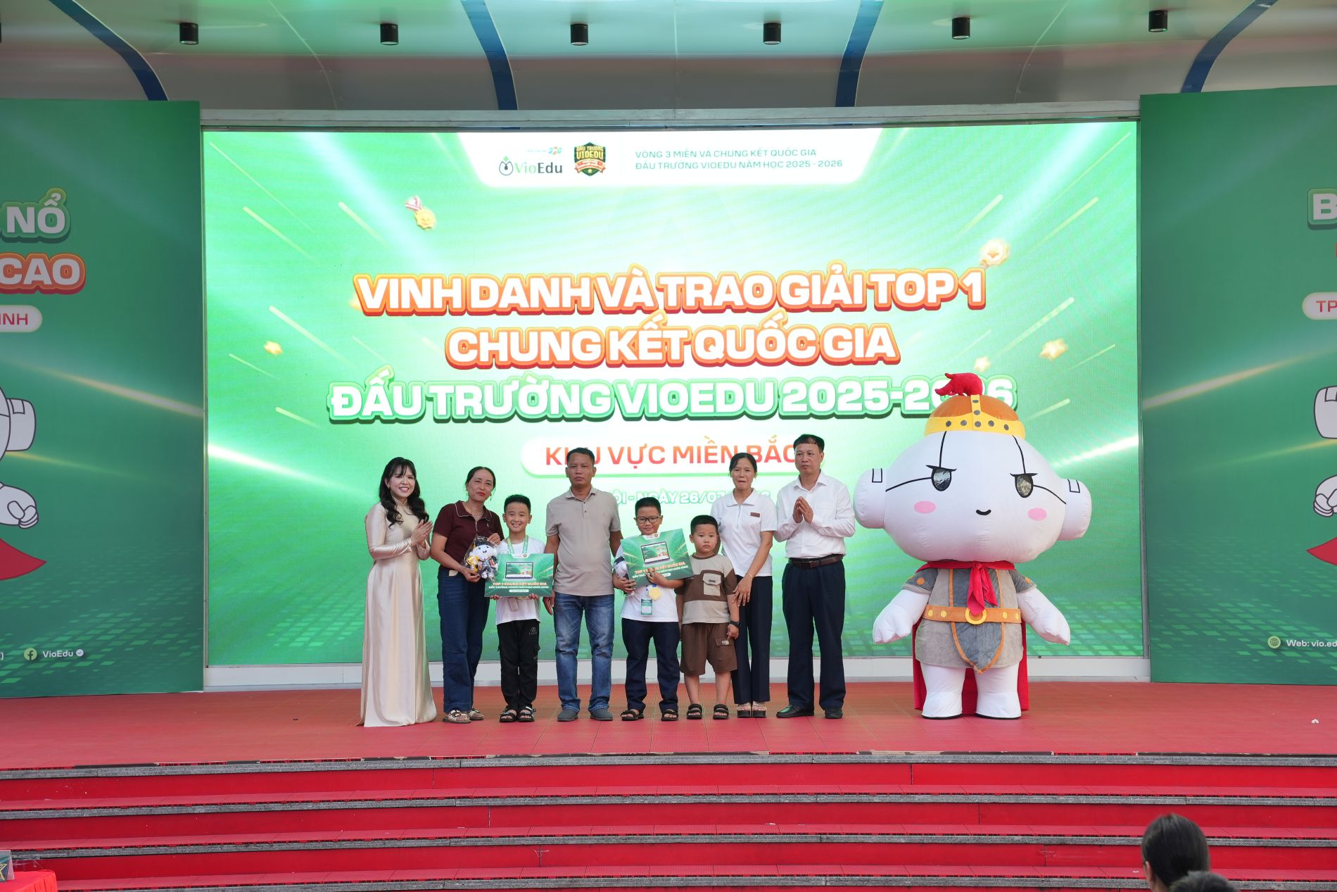 Cac Thi Sinh Dat Top 1 Toan Quoc Duoc Vinh Danh Tai Mien Bac 1785494272 1785935980