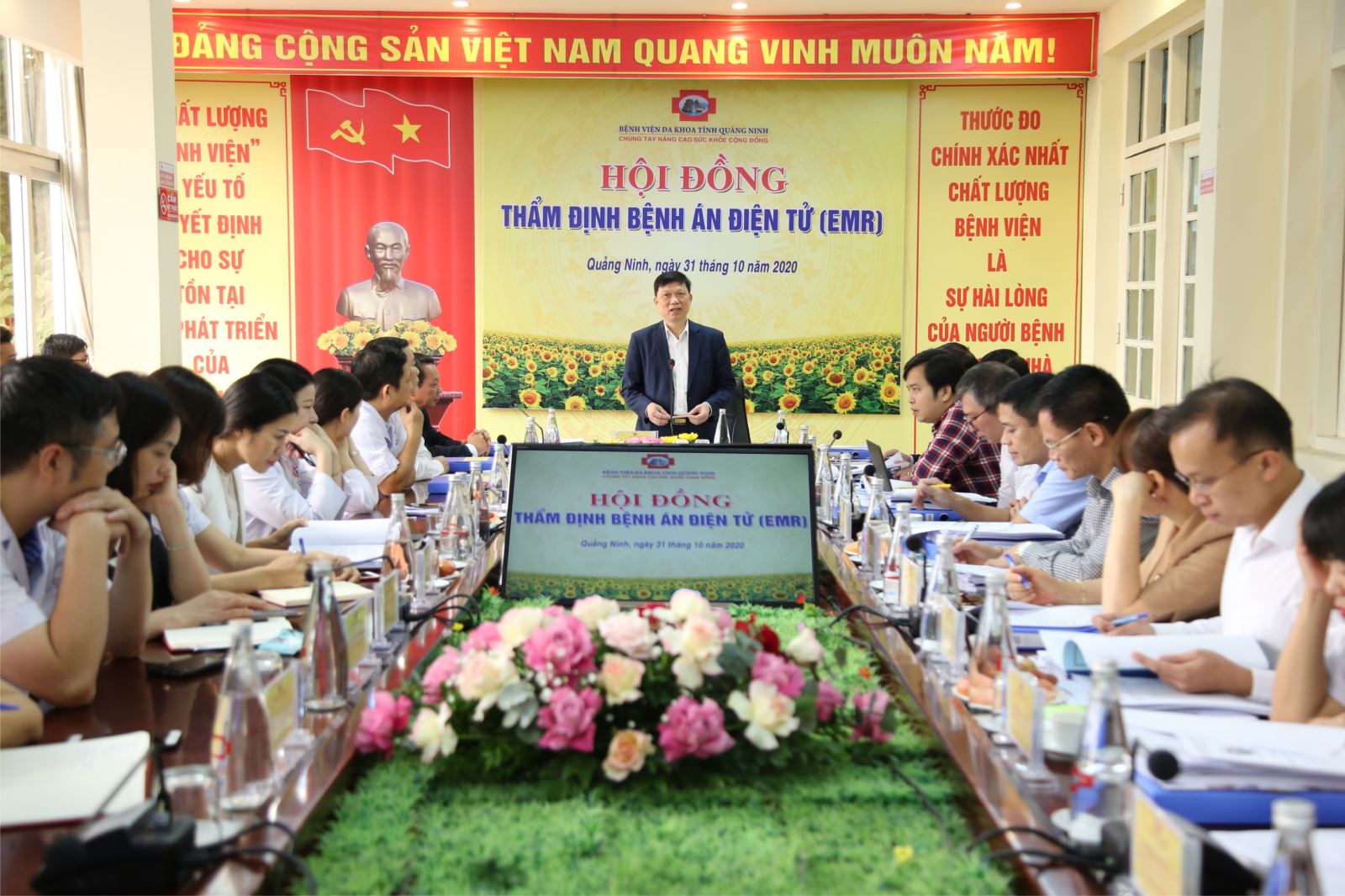 Anh 2. Pgs.ts Tran Quy Tuong Cuc Truong Cuc Cntt Bo Y Te Phat Bieu Tai Buoi Tham Dinh Benh An Dien Tu O Benh Vien Da Khoa Tinh Quang Ninh 1724478139