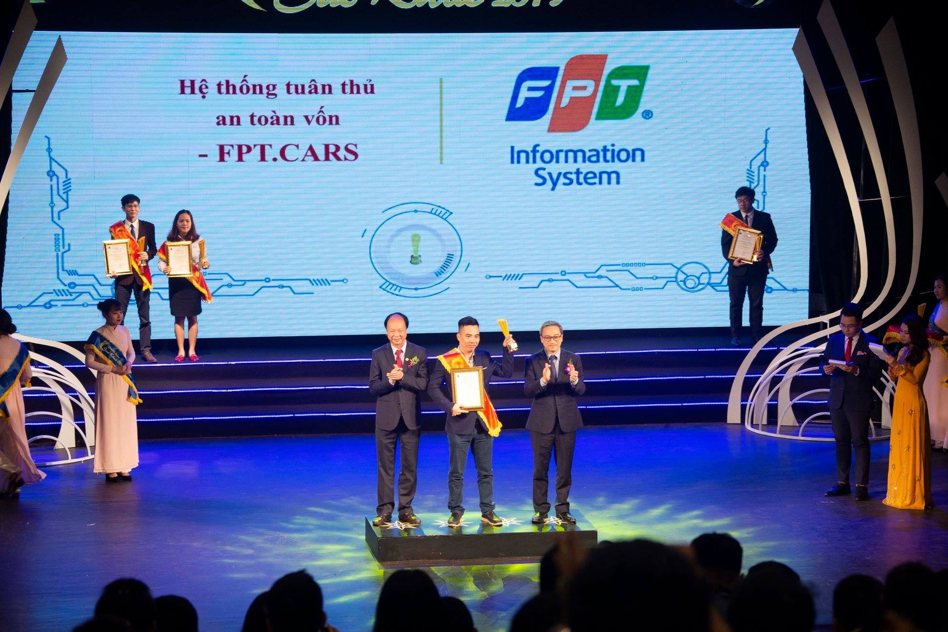 2019 Sao Khue Awards (Vietnam ICT Excellence) – Capital Adequacy Ratio System (FPT.CARS)