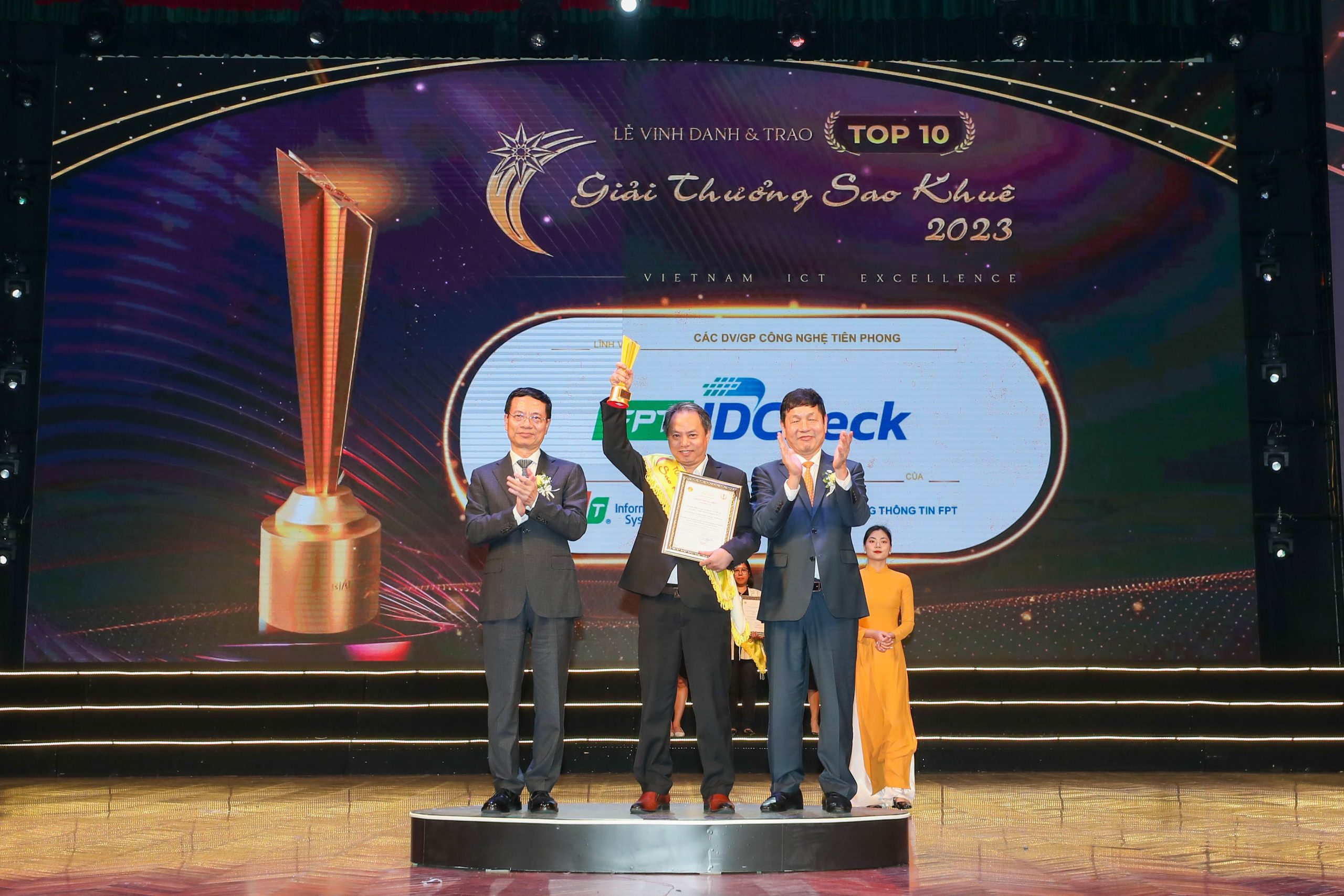 2023 Sao Khue Awards (Vietnam ICT Excellence) – Top 10 Sao Khue 2023 – Anti-fraud Solution for Digital Identity Verification (FPT.IDCheck)