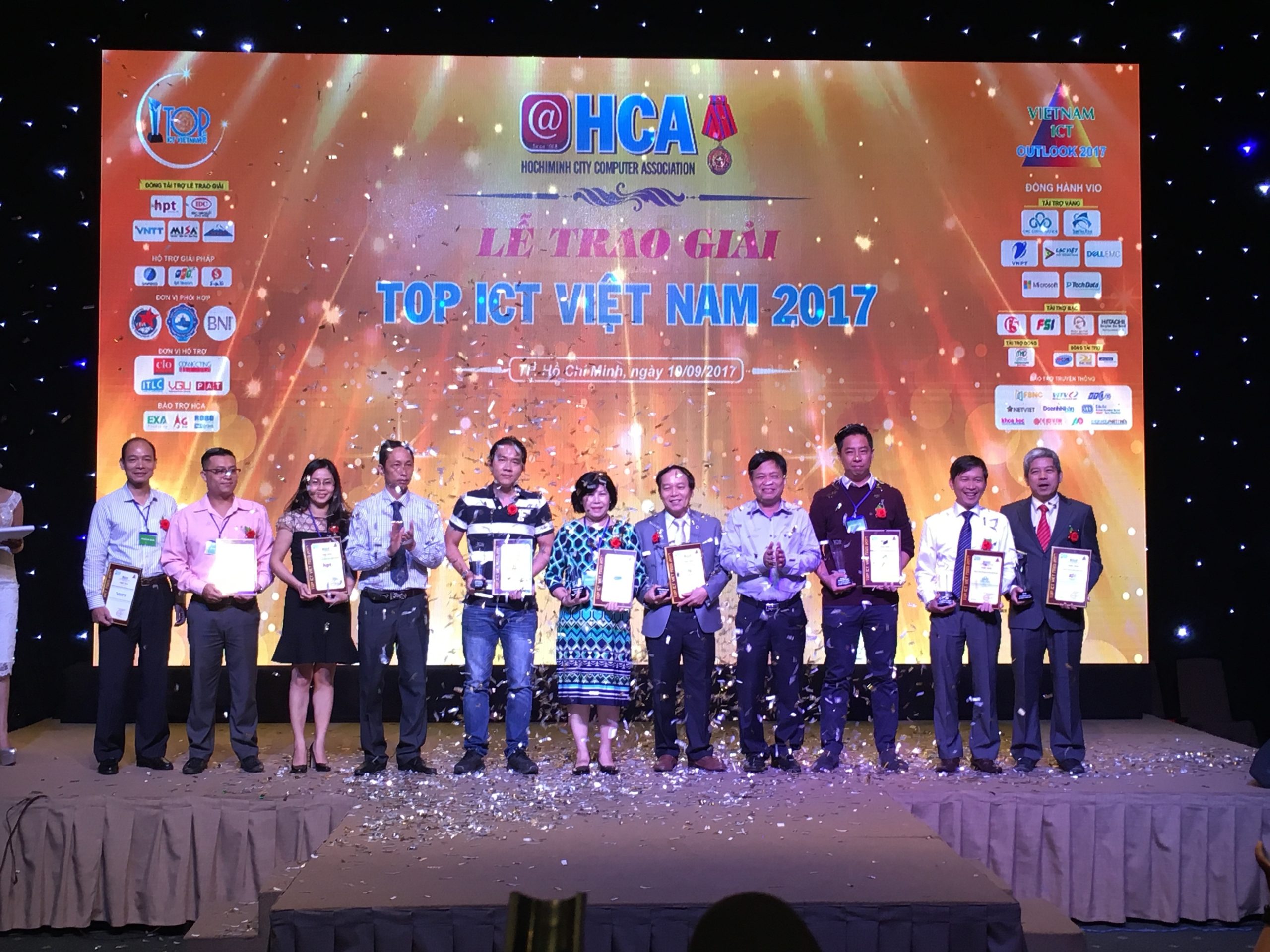 2017 Vietnam Top ICT Awards – “Top Promising – Innovative Information Technology and Telecommunications Products” category – Smart Hotel Management System (FPT.iHotel)