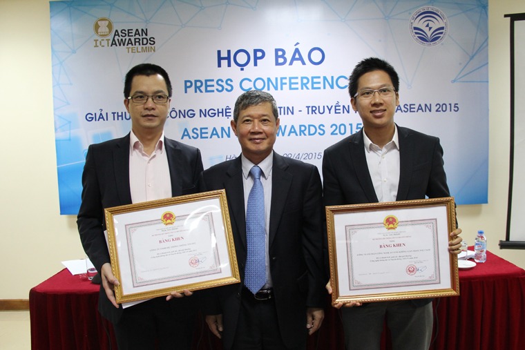 Bằng khen của Bộ Thông tin và Truyền thông do có thành tích xuất sắc khi tham gia Giải thưởng Công nghệ thông tin – Truyền thông Đông Nam Á (ASEAN ICT Awards – AICTA) 2012