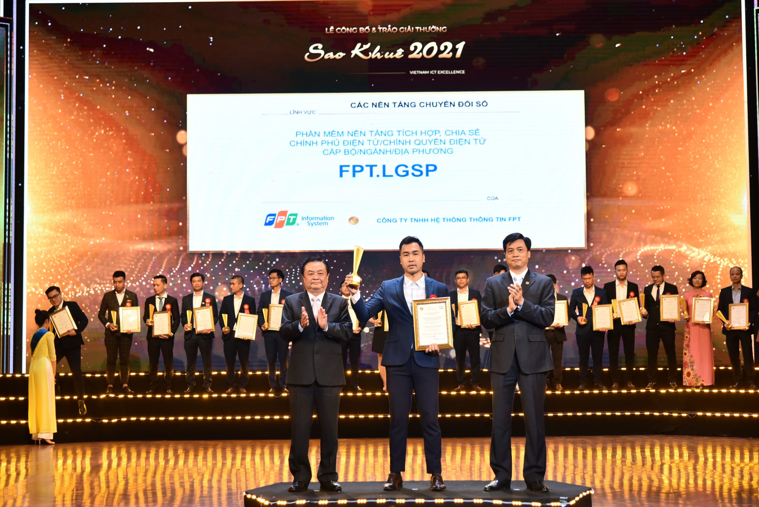 Nền tảng tích hợp, chia sẻ Chính phủ điện tử/Chính quyền điện tử cấp Bộ/ngành/địa phương – FPT.LGSP đạt Giải thưởng Sao Khuê 2021
