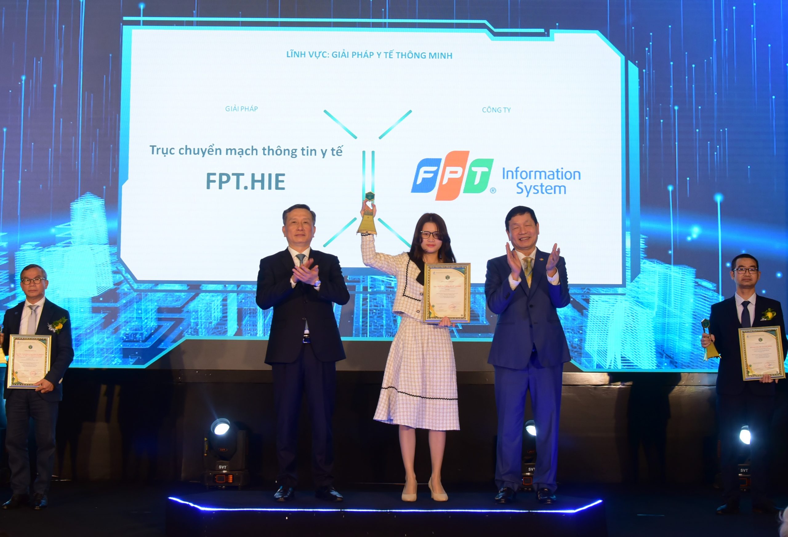 Trục chuyển mạch thông tin y tế – FPT.HIE đạt Giải thưởng Thành phố thông minh Việt Nam 2021