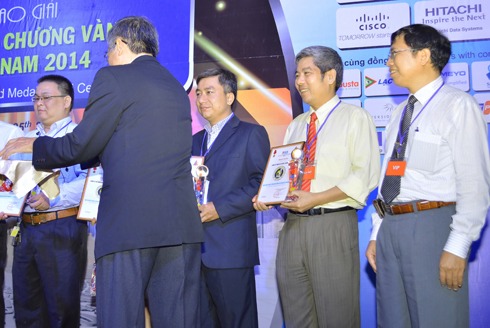 Giải thưởng Top 5 và Huy chương Vàng ICT Việt Nam 2014, hạng mục Đơn vị phần mềm hàng đầu