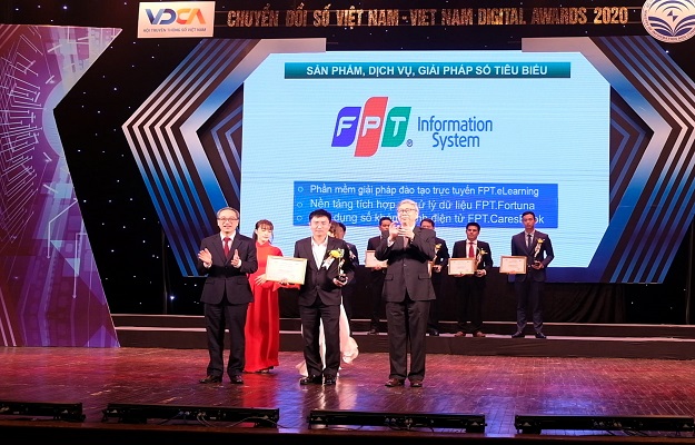 Sổ khám bệnh điện tử – FPT. CaresBook đạt Giải thưởng Chuyển đổi số Việt Nam 2020