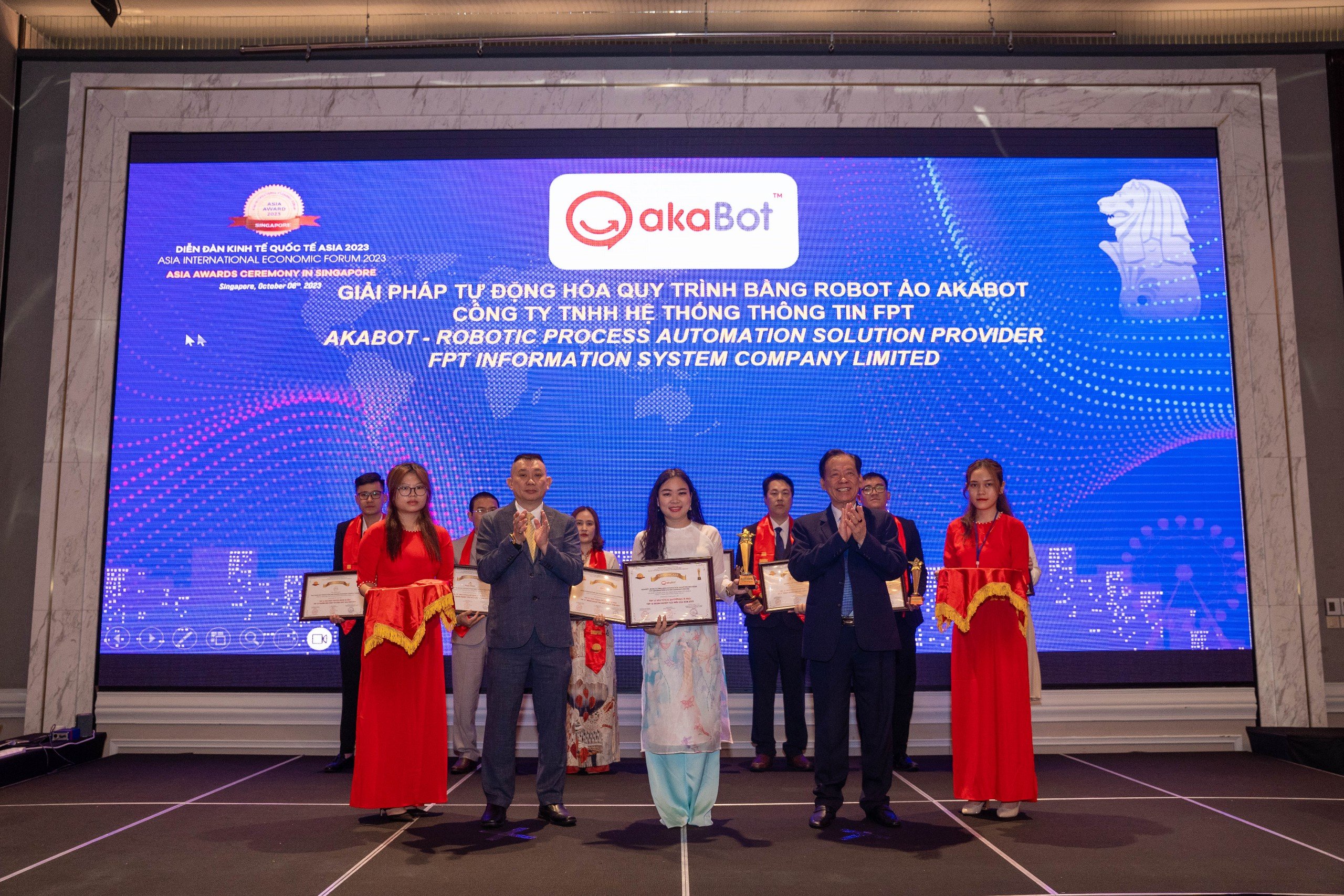 akaBot – Giải pháp Tự động hóa quy trình với trợ lý robot ảo (RPA) đạt Top 10 Doanh nghiệp tiêu biểu Asia – Giải thưởng Asia Awards