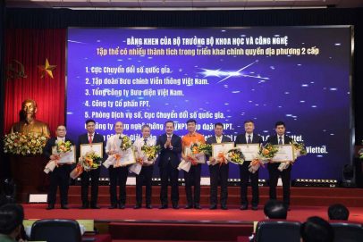 FPT nhận Bằng khen của Bộ Khoa học và Công nghệ: Thần tốc chuyển đổi các hệ thống quan trọng, đảm bảo vận hành Mô hình chính quyền 2 cấp