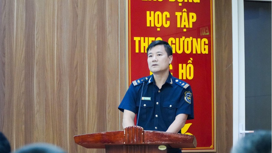 Cục Hải quan Việt Nam khen thưởng FPT vì đóng góp xuất sắc trong chuyển đổi số và ứng dụng CNTT 5 2 1762497384