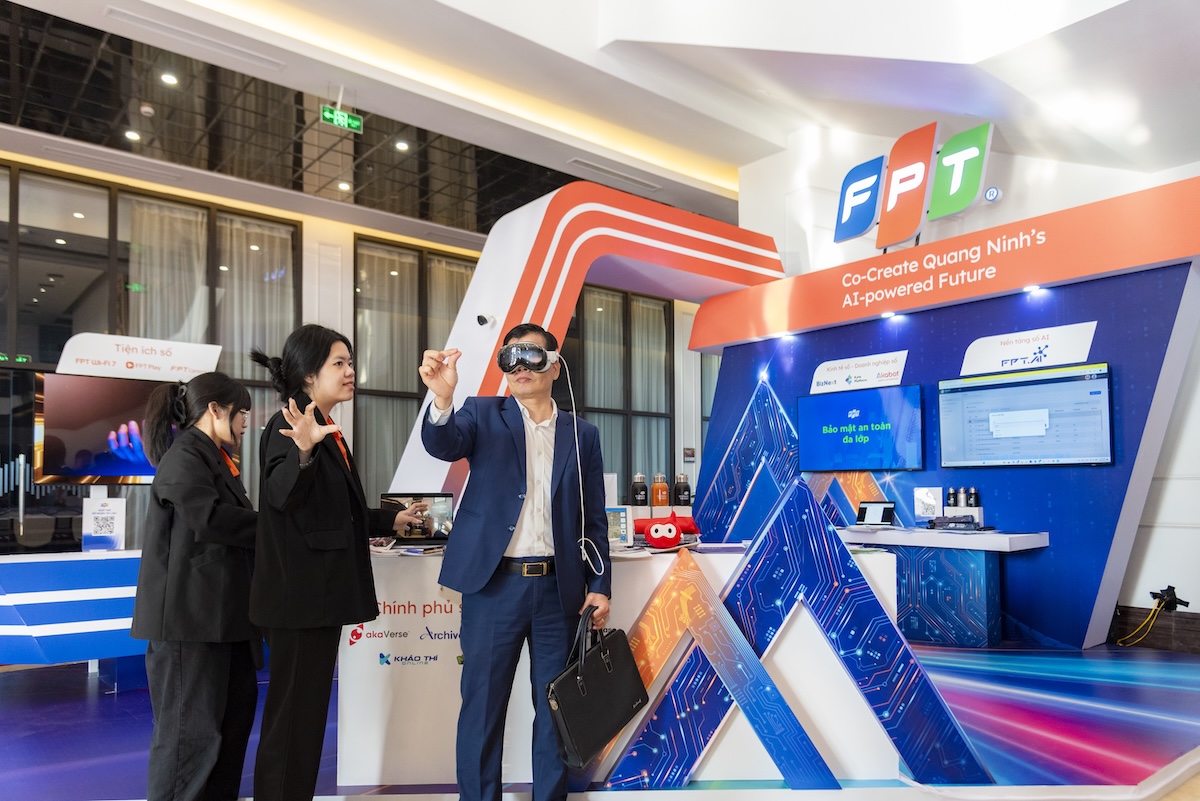 FPT sẵn sàng cùng tỉnh Quảng Ninh trở thành “điểm đến chiến lược của dòng vốn đầu tư” bằng công nghệ số 10 4 1764140692