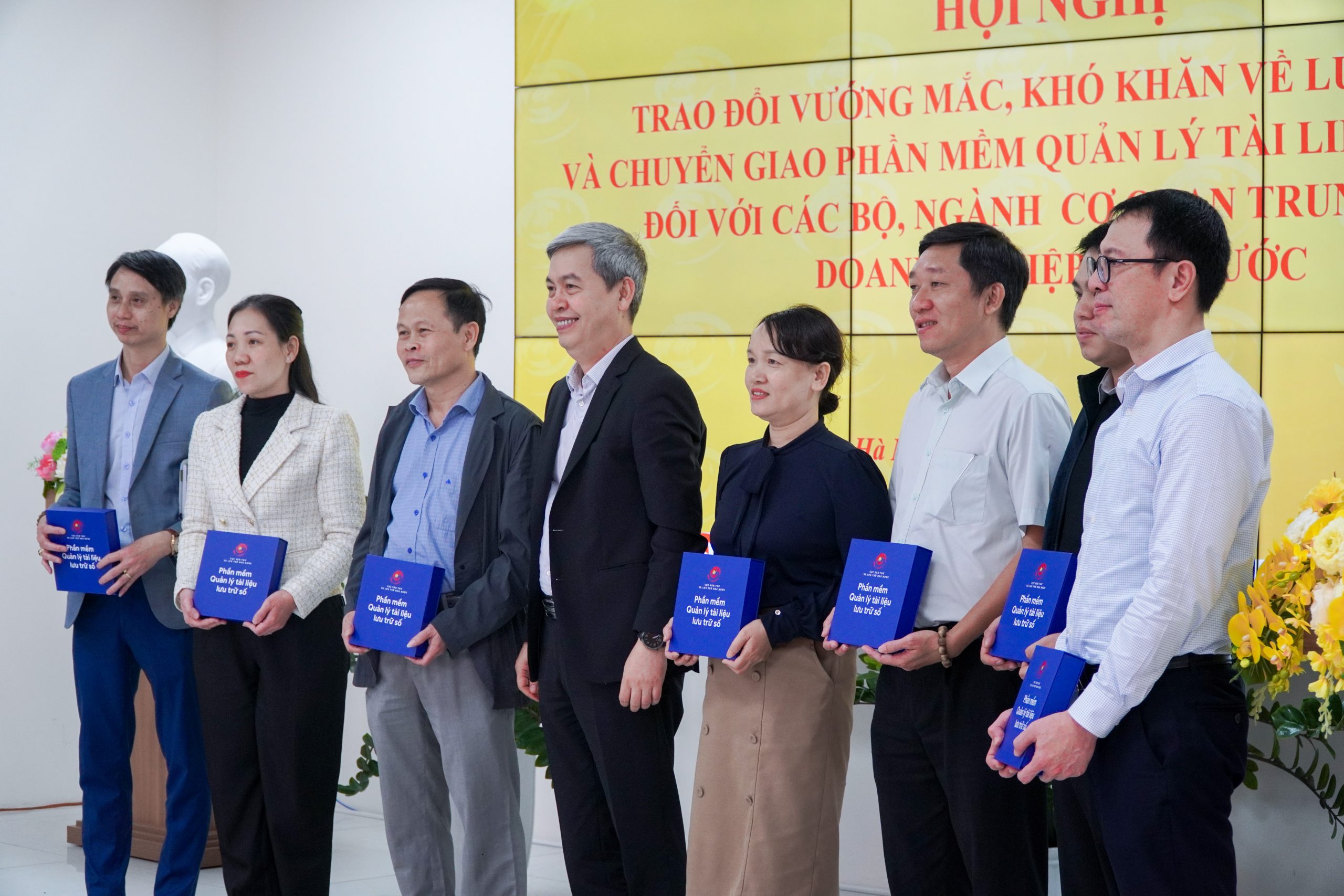 FPT song hành cùng Cục Văn thư và Lưu trữ nhà nước mở rộng hiệu quả lưu trữ số tại Bộ ngành Trung ương & doanh nghiệp kinh tế 6 Ảnh 4 Phần Mềm được Xây Dựng Theo Các Quy định Của Luật Lưu Trữ Và Yêu Cầu Nghiệp Vụ Của Ngành, Bảo đảm An Toàn, Toàn Vẹn Dữ Liệu 1766034445