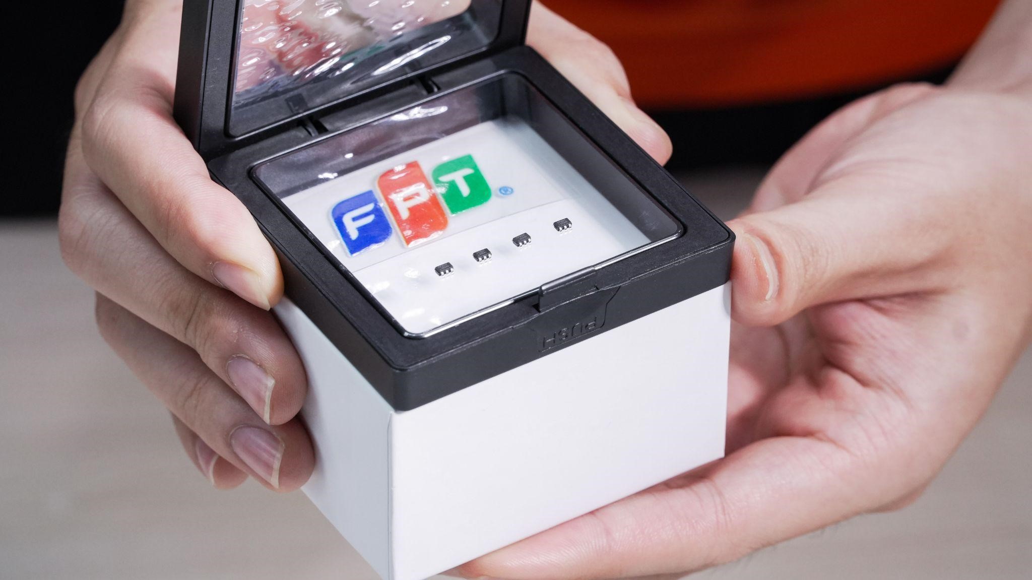 FPT xuất khẩu lô chip thương mại đầu tiên sang công ty điện tử hàng đầu Nhật Bản 4 Fpt Xuất Khẩu Lô Chip Thương Mại đầu Tiên Sang Công Ty điện Tử Hàng đầu Nhật Bản 1767152827