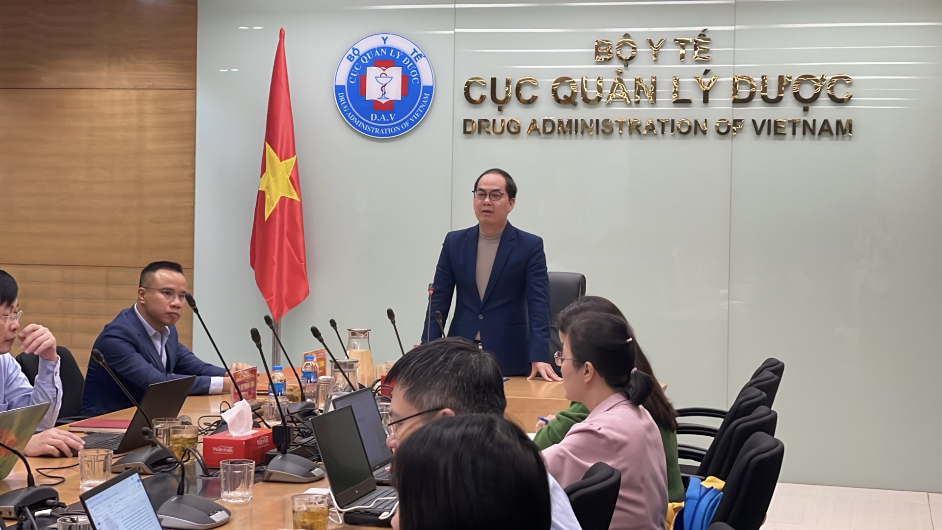 FPT đồng hành cùng Cục Quản lý Dược nâng cao năng lực số: Mỗi cán bộ hướng tới một “trợ lý AI” trong công việc 6 Ts.tạ Mạnh Hùng Phát Biểu Tại Sự Kiện 1766028506