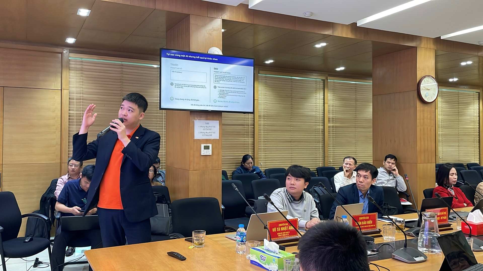 FPT đồng hành cùng Cục Quản lý Dược nâng cao năng lực số: Mỗi cán bộ hướng tới một “trợ lý AI” trong công việc 10 Chuyên Gia Ai Ddbom 1766028503