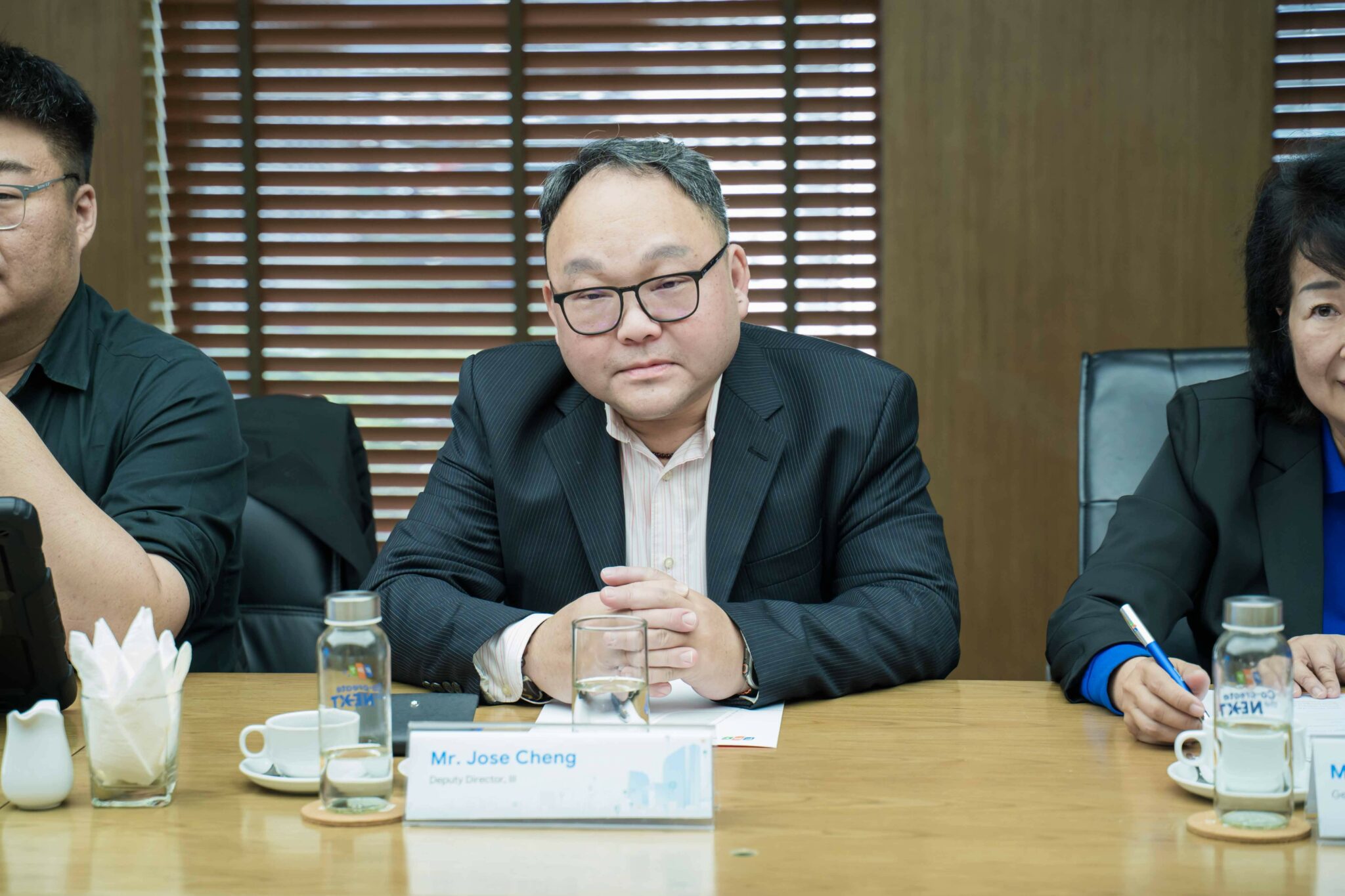 FPT đón đoàn doanh nghiệp công nghệ Đài Loan, thúc đẩy hợp tác trong lĩnh vực AI và đô thị thông minh 7 Ông Jose Cheng – Phó Giám đốc Viện Công Nghiệp Thông Tin, Chia Sẻ Tại Buổi Làm Việc Với Fpt 1767844079