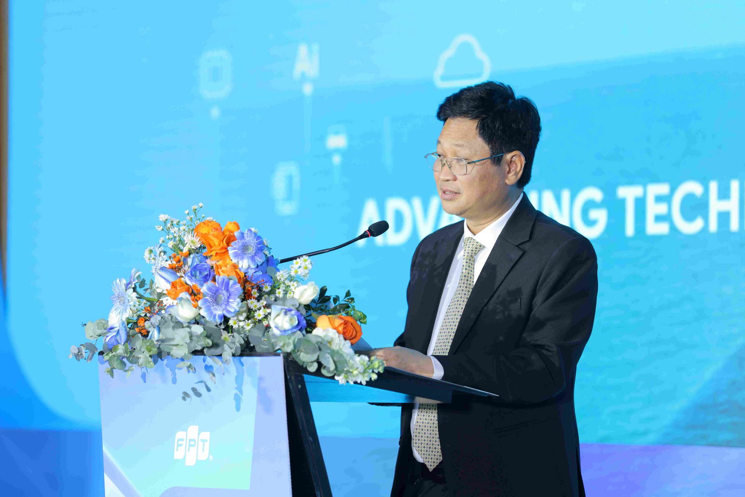 Remarks by Mr. Nguyen Khac Lich on FPT’s establishment of FPT Israel 4 Mr. Nguyen Khac Lich Affirms The Ministry’s Commitment To Refining Policies To Support Technology Enterprises In Advancing Make In Viet Nam. 1770707088