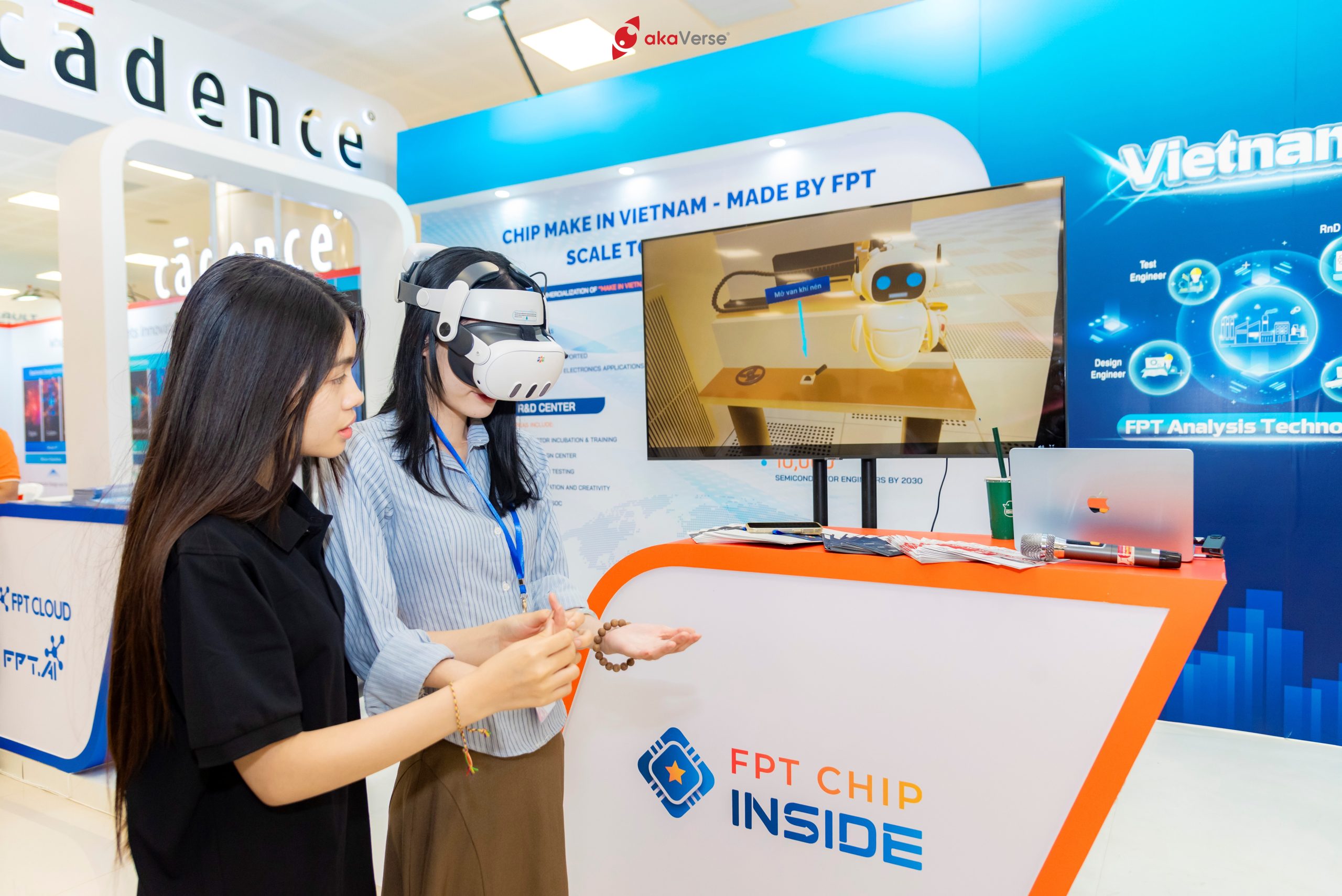 Từ phòng lab vật lý đến không gian ảo: VR trở thành đòn bẩy phát triển nhân lực y tế và bán dẫn trong chuyển đổi số quốc gia 9 Việt Nam đặt Mục Tiêu Trở Thành Trung Tâm Sản Xuất Chip 1770892175