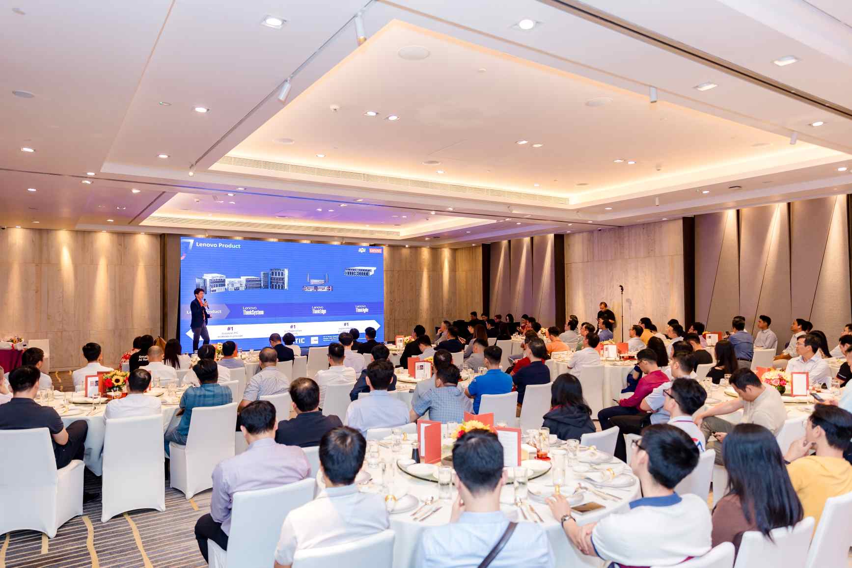 Lenovo và FPT chung tay thúc đẩy ứng dụng AI tại Việt Nam 8 191a0801' 1774844335