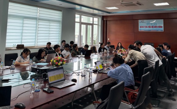 Phú Tài và FPT thiết lập cột mốc mới: Vận hành thành công Cloud ERP cho 5 đơn vị ngành đá thần tốc trong 03 tháng 5 Đội Ngũ Dự án Fpt Và Phú Tài Phối Hợp Chặt Chẽ Trong Quá Trình Triển Khai 1778236260