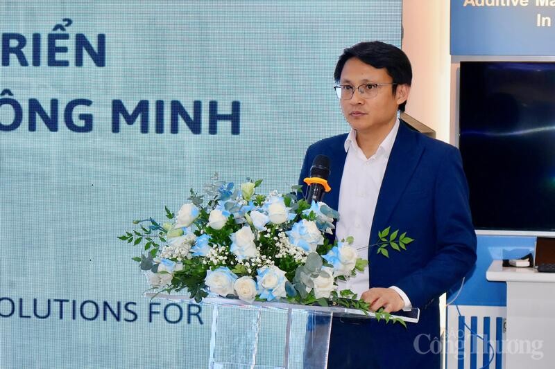 Lãnh đạo FPT đề xuất triển khai mô hình bản sao số đô thị trong quản lý xây dựng thành phố thông minh 3 Ông Võ Xuân Hoài, Phó Giám đốc Trung Tâm Đổi Mới Sáng Tạo Quốc Gia 1779165576