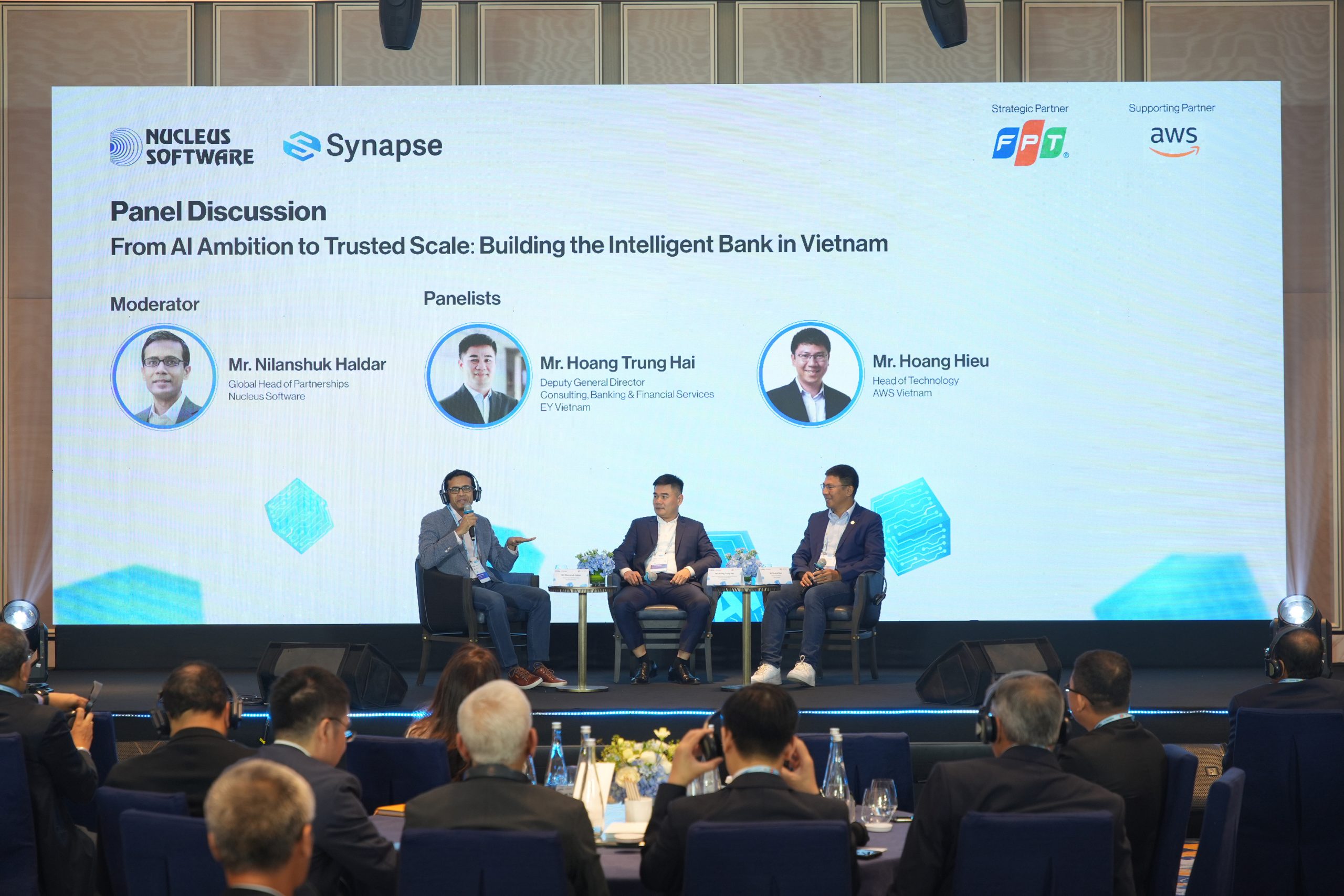 FPT cùng Nucleus Software đồng hành cùng ngành Ngân hàng Việt Nam thúc đẩy ứng dụng AI trong lĩnh vực cho vay 15 Hnh09756 1786098439