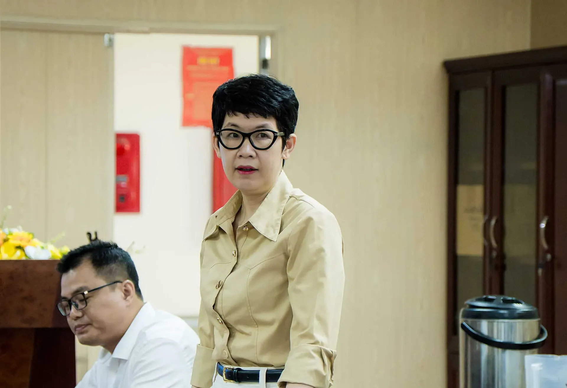 FPT đồng hành cùng Cục Bảo trợ xã hội nâng cao năng lực ứng dụng AI, chú trọng kiểm soát “ảo giác AI” 5 Bà Nguyễn Thùy Dương Phó Cục Trưởng Cục Bảo Trợ Xã Hội Chia Sẻ Tại Chương Trình đào Tạo. 1790563349