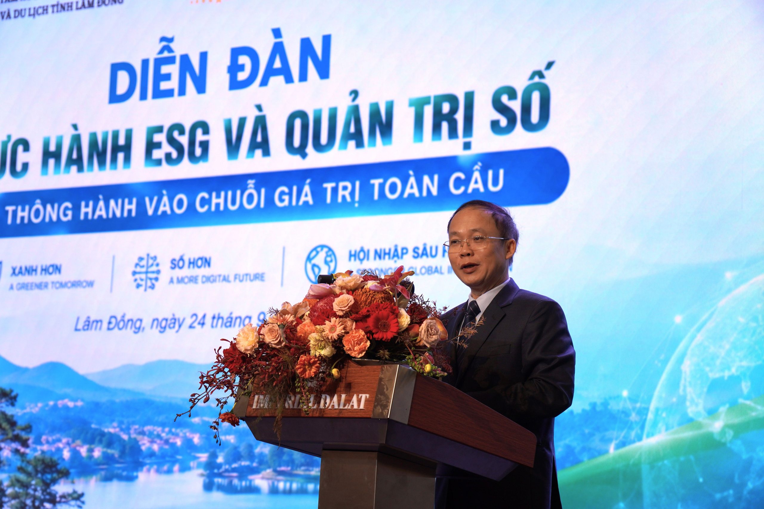 Chuyên gia FPT chia sẻ lộ trình quản trị số phục vụ thực hành ESG tại Lâm Đồng 7 Ông Bùi Trung Nghĩa Phó Chủ Tịch Vcci 1 1790589981