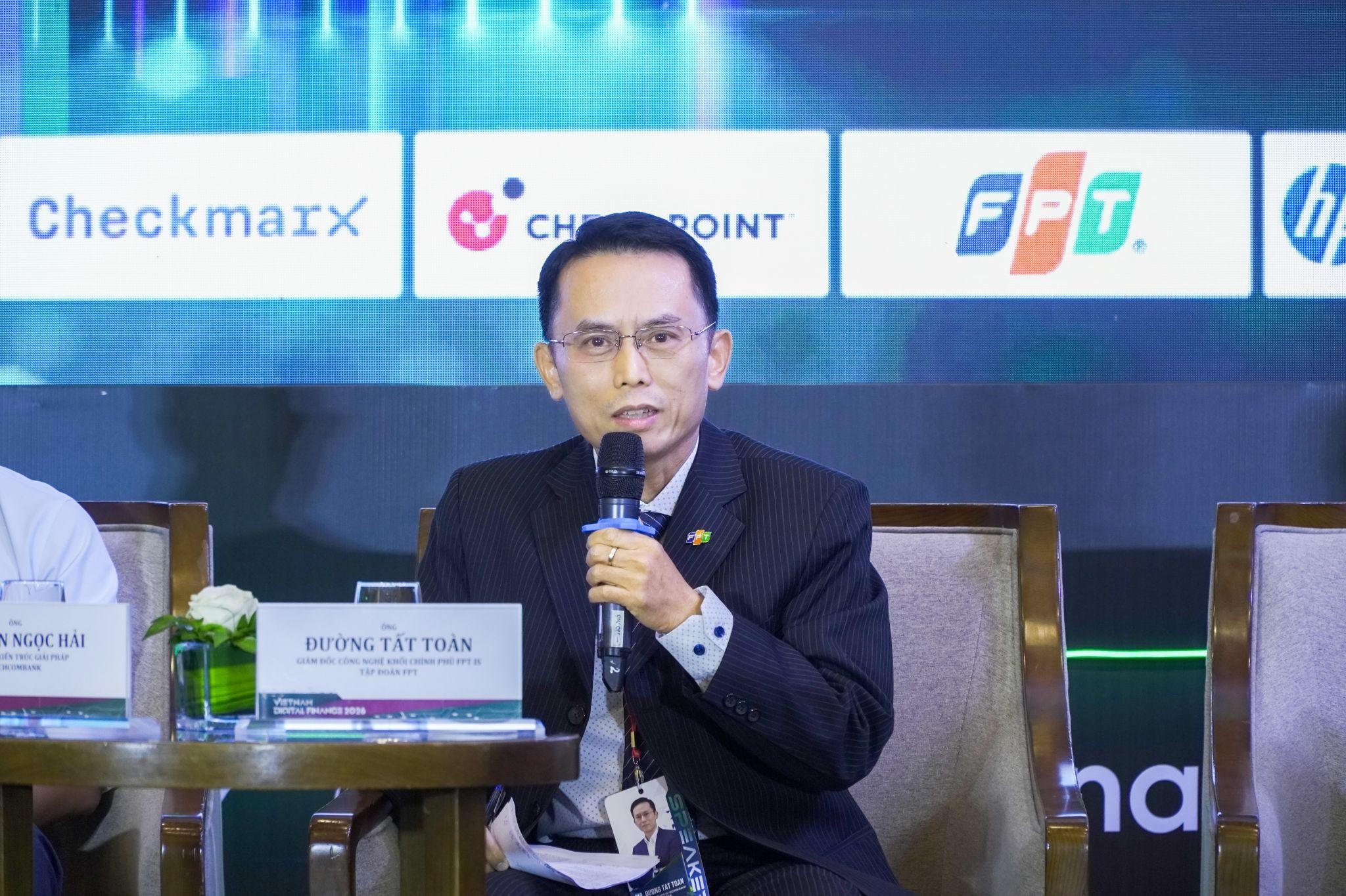 AI và dữ liệu đang mở rộng khả năng cá nhân hóa dịch vụ tài chính - Góc nhìn từ chuyên gia FPT tại Vietnam Digital Finance 2026 5 Ông Đường Tất Toàn Fpt Chia Sẻ Về Cơ Hội Mà Dữ Liệu Và Ai Mở Ra Cùng Những Thách Thức Về Quản Trị Và Kiểm Soát Rủi Ro Copy 1790564791