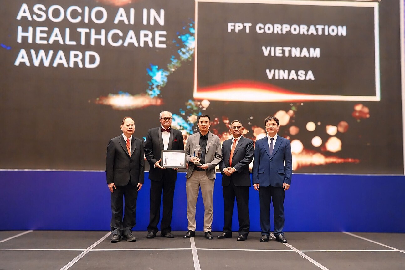 FPT giành ba giải thưởng ASOCIO về AI, khẳng định năng lực công nghệ Việt trên bản đồ khu vực 5 Ở Hạng Mục Ai Trong Y Tế, Fpt được đánh Giá Cao Với Hệ Sinh Thái Medisight Và Isuite. 1791345896