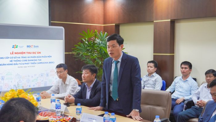 3923 2. Ong Lam Vyn Hyi Tyng Giam Yyc Bidc Khyng Yynh Hy Thyng Core Banking Myi Gop Phyn Quan Tryng Trong Chiyn Lyyc Kinh Doanh Cya Cong Ty 