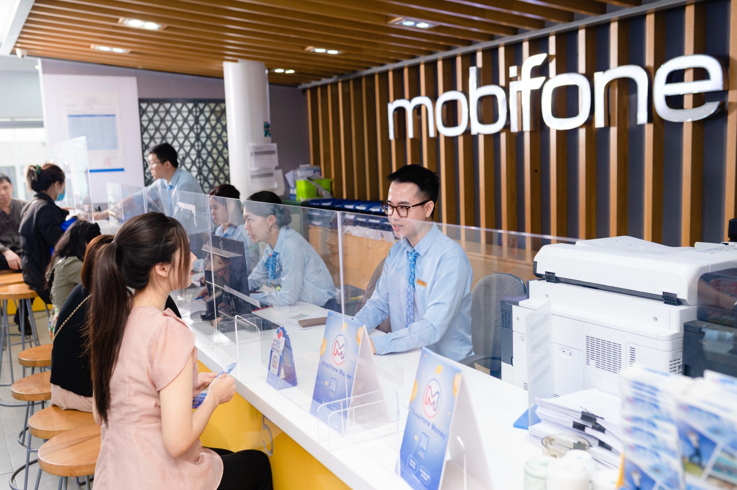 FPT IS nâng cấp hệ thống tính cước và quản lý khách hàng cho MobiFone