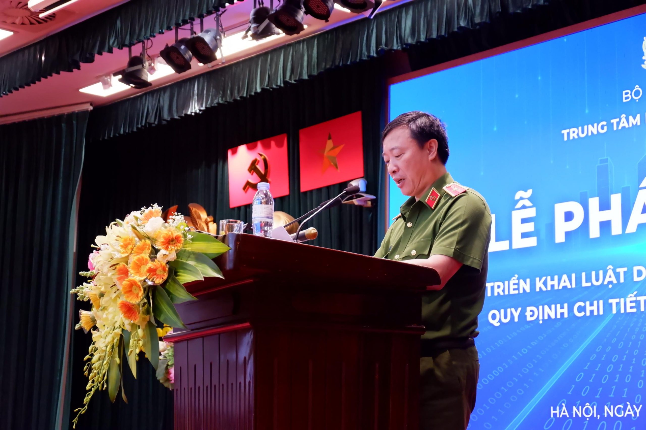 Thiếu Tướng Nguyễn Ngọc Cương 1751431033