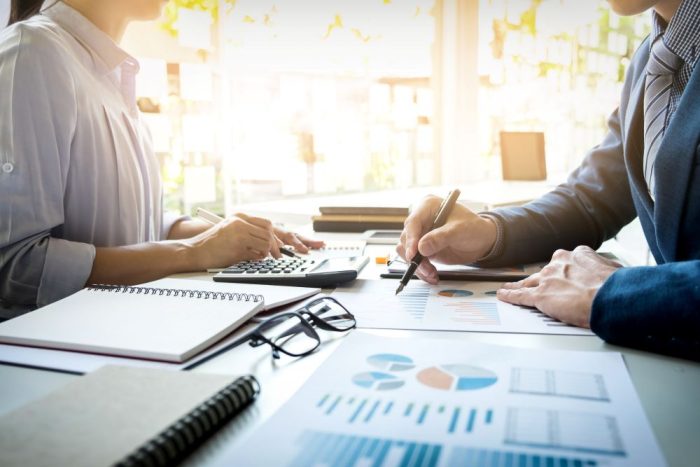 Business Man Financial Inspector Secretary Making Report Calculating Checking Balance Internal Revenue Service Inspector Checking Document Audit Concept 1750762803