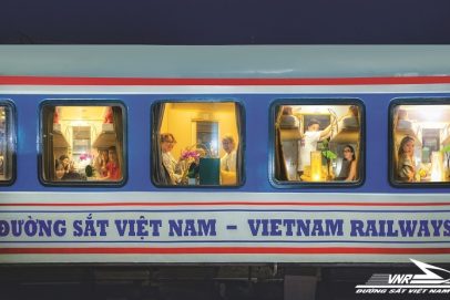 Đồng hành cùng Tổng Công ty đường sắt Việt Nam (VNR) xây dựng hệ thống bán vé tàu điện tử