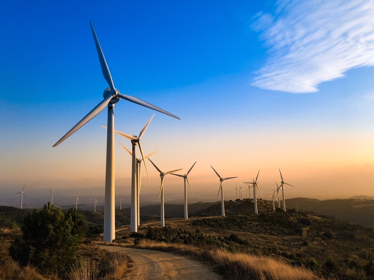 Công nghệ tuabin gió sử dụng nguồn năng lượng tái sinh từ gió để tạo điện